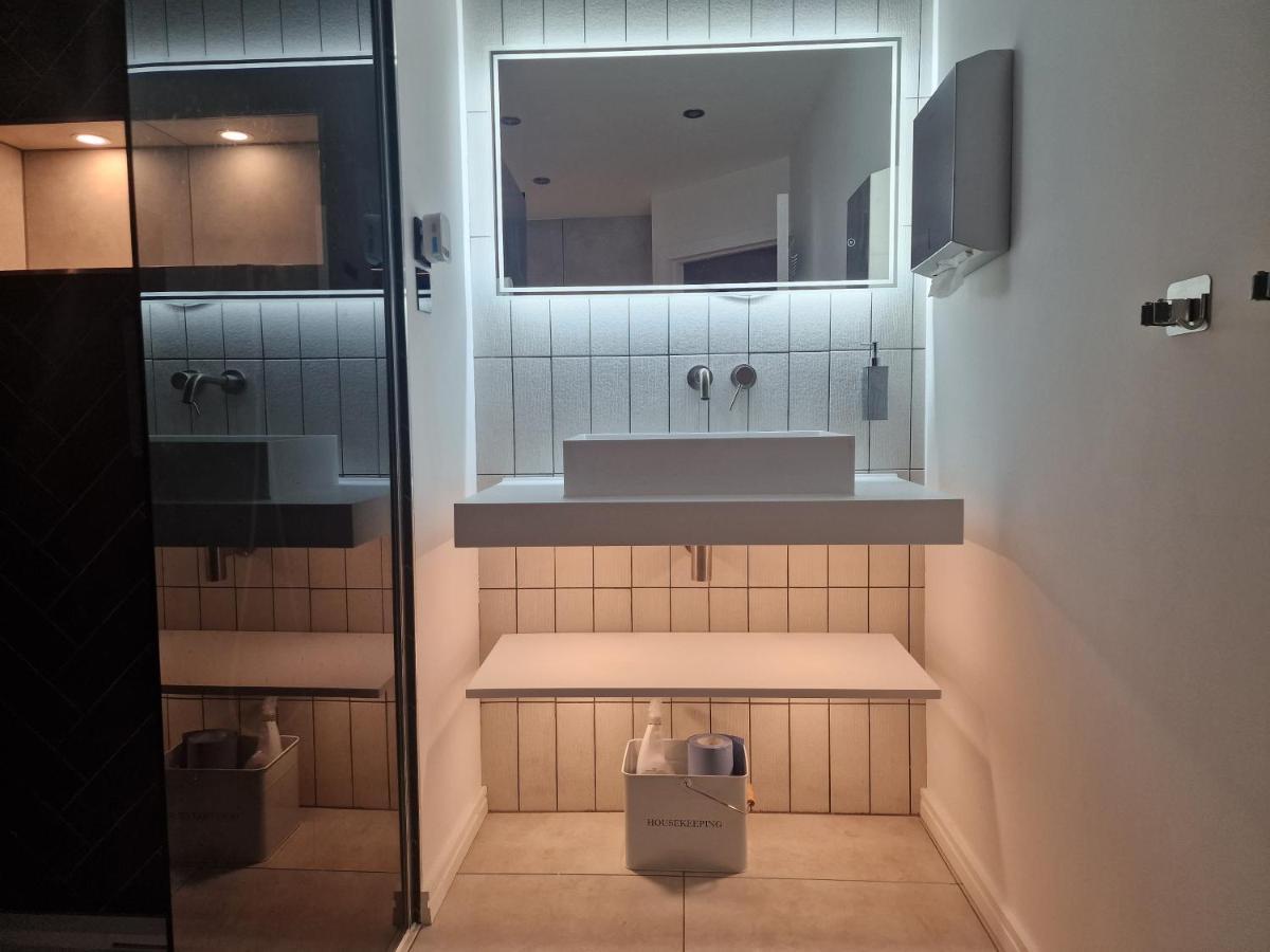 Beautiful Rooms In Лондон Экстерьер фото