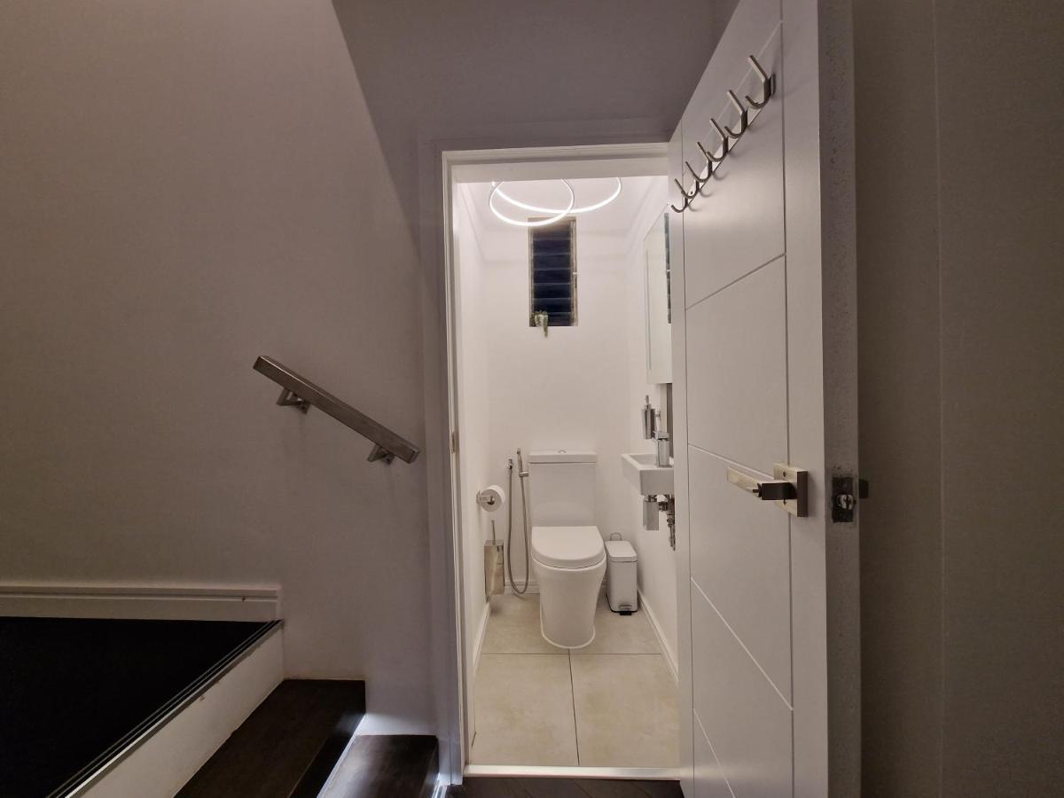 Beautiful Rooms In Лондон Экстерьер фото